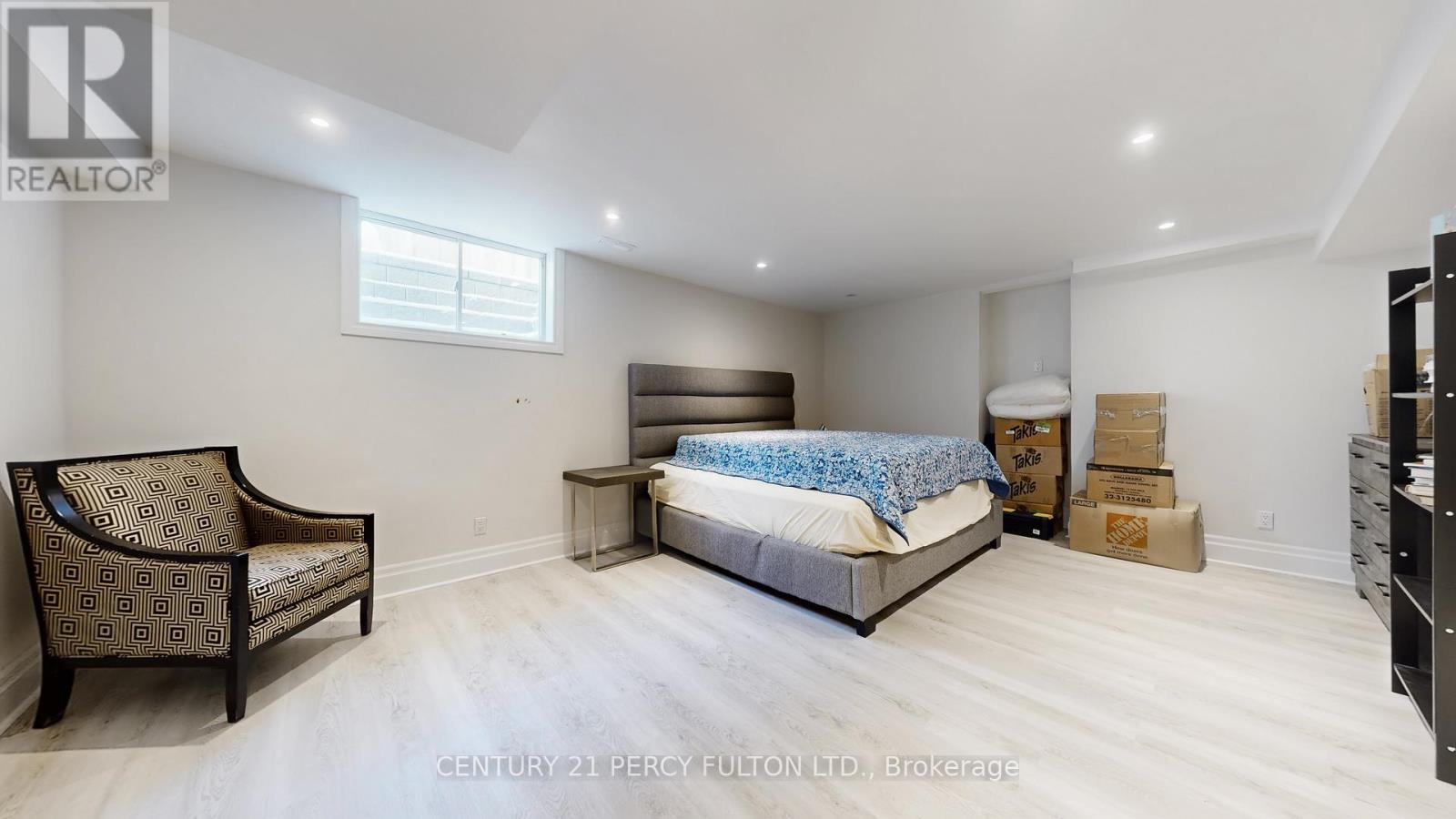 126 Old Surrey Lane, Richmond Hill, Ontario  L4C 8S6 - Photo 48 - N12903688