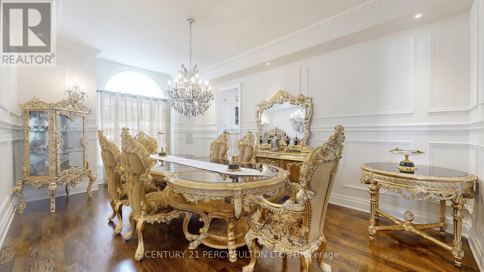 126 Old Surrey Lane, Richmond Hill, Ontario  L4C 8S6 - Photo 7 - N12903688