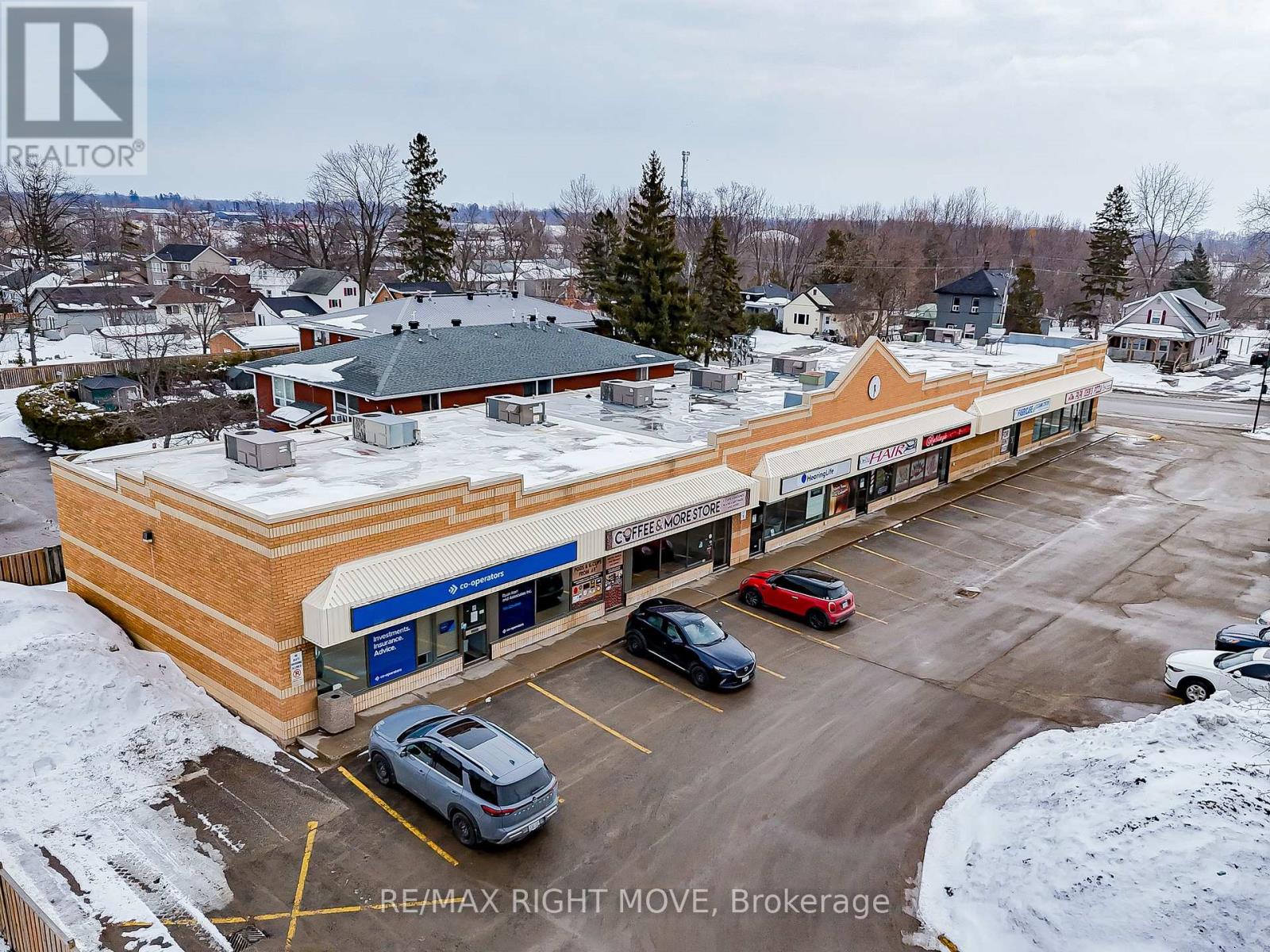 2 - 170 Memorial Avenue, Orillia, Ontario  L3V 7M9 - Photo 12 - S12903522