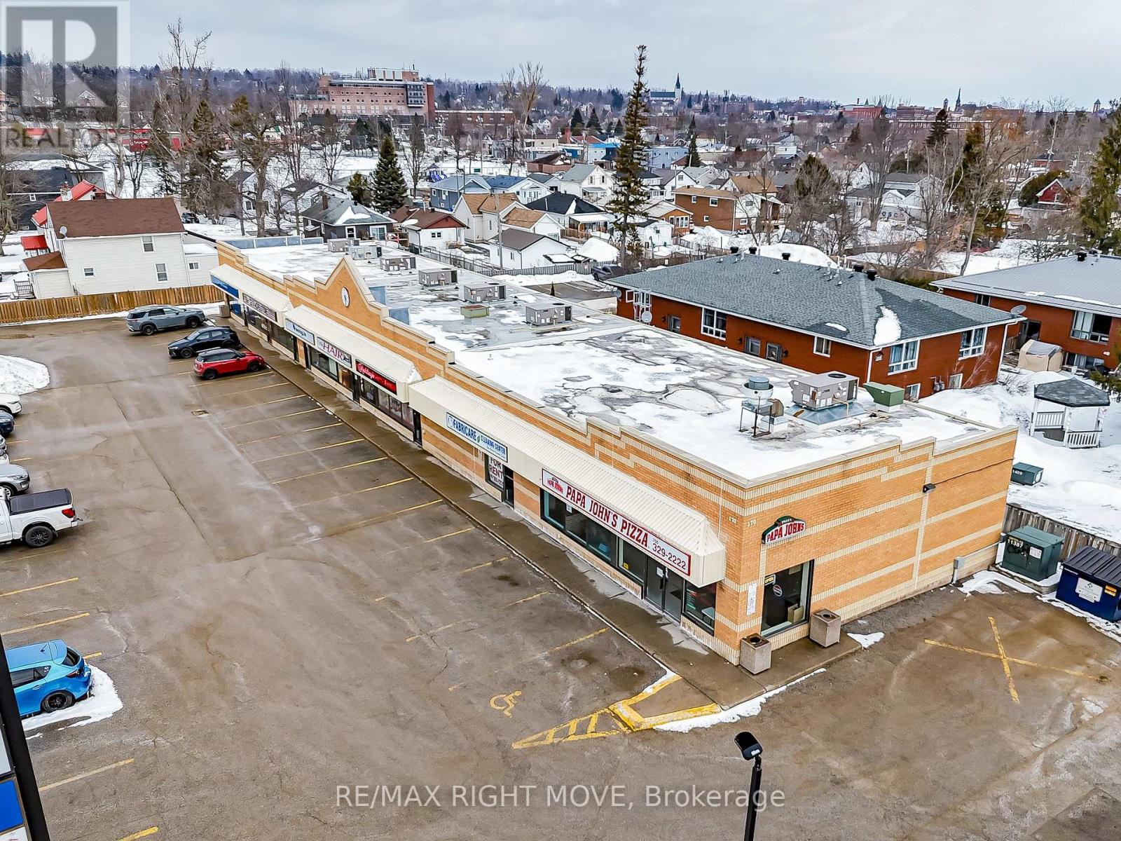 2 - 170 Memorial Avenue, Orillia, Ontario  L3V 7M9 - Photo 13 - S12903522