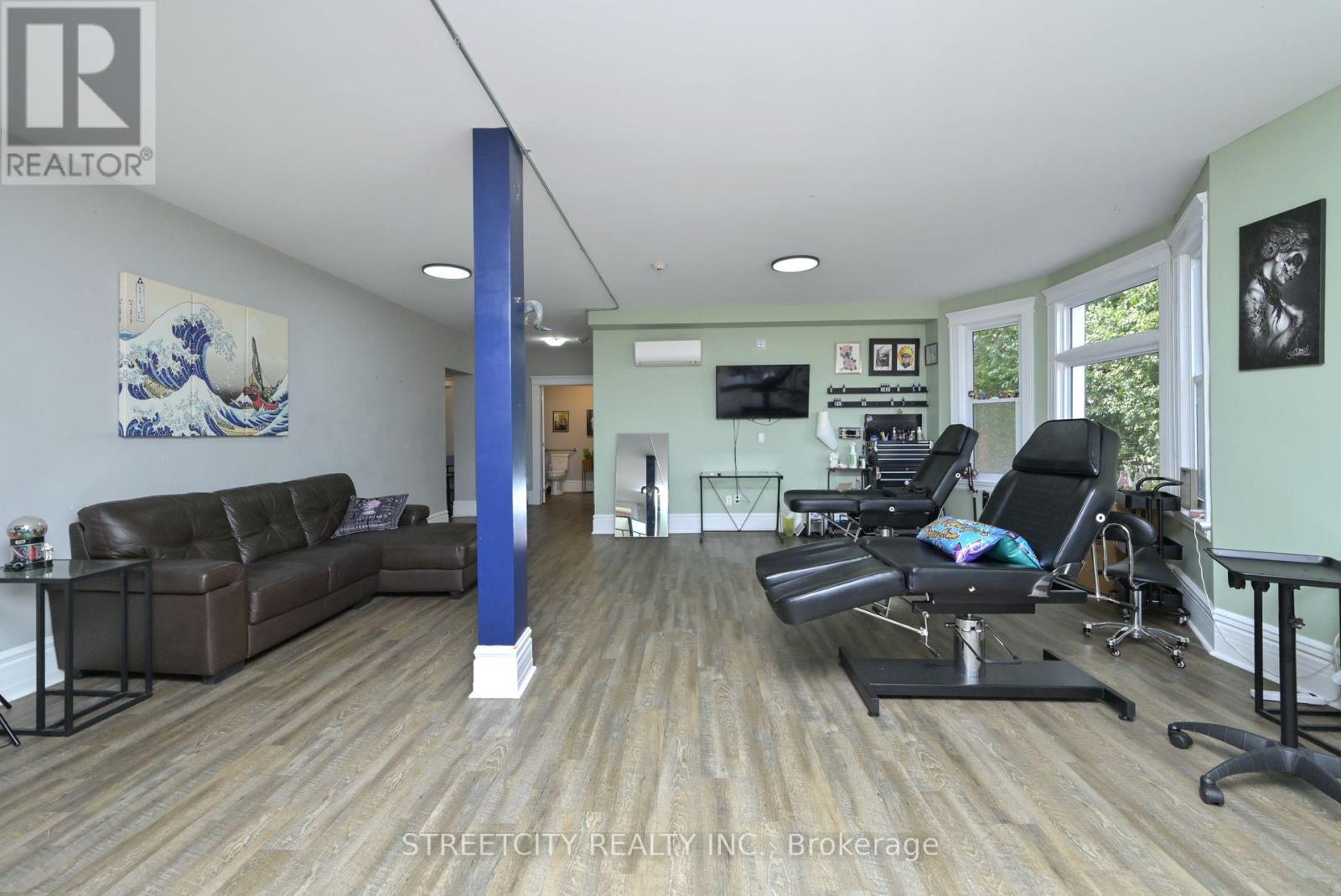 102b - 170 Bradford Street, Barrie, Ontario  L4N 3B5 - Photo 9 - S12903600