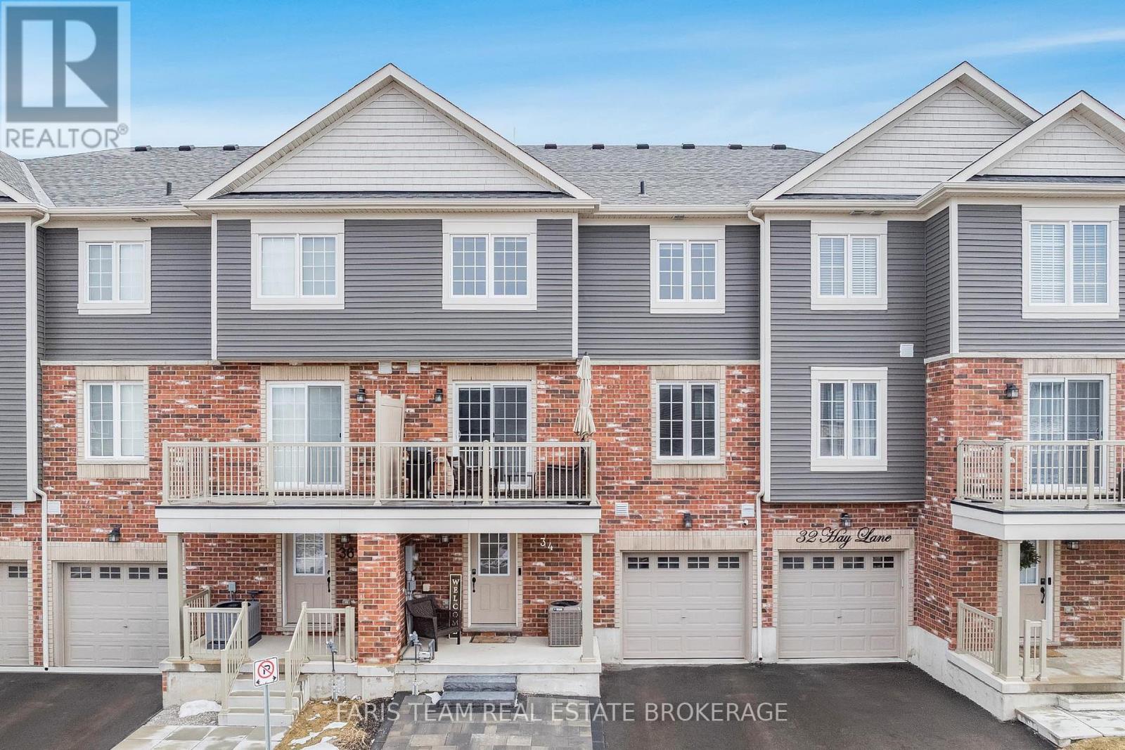 34 Hay Lane, Barrie, Ontario  L9J 0V5 - Photo 3 - S12903670