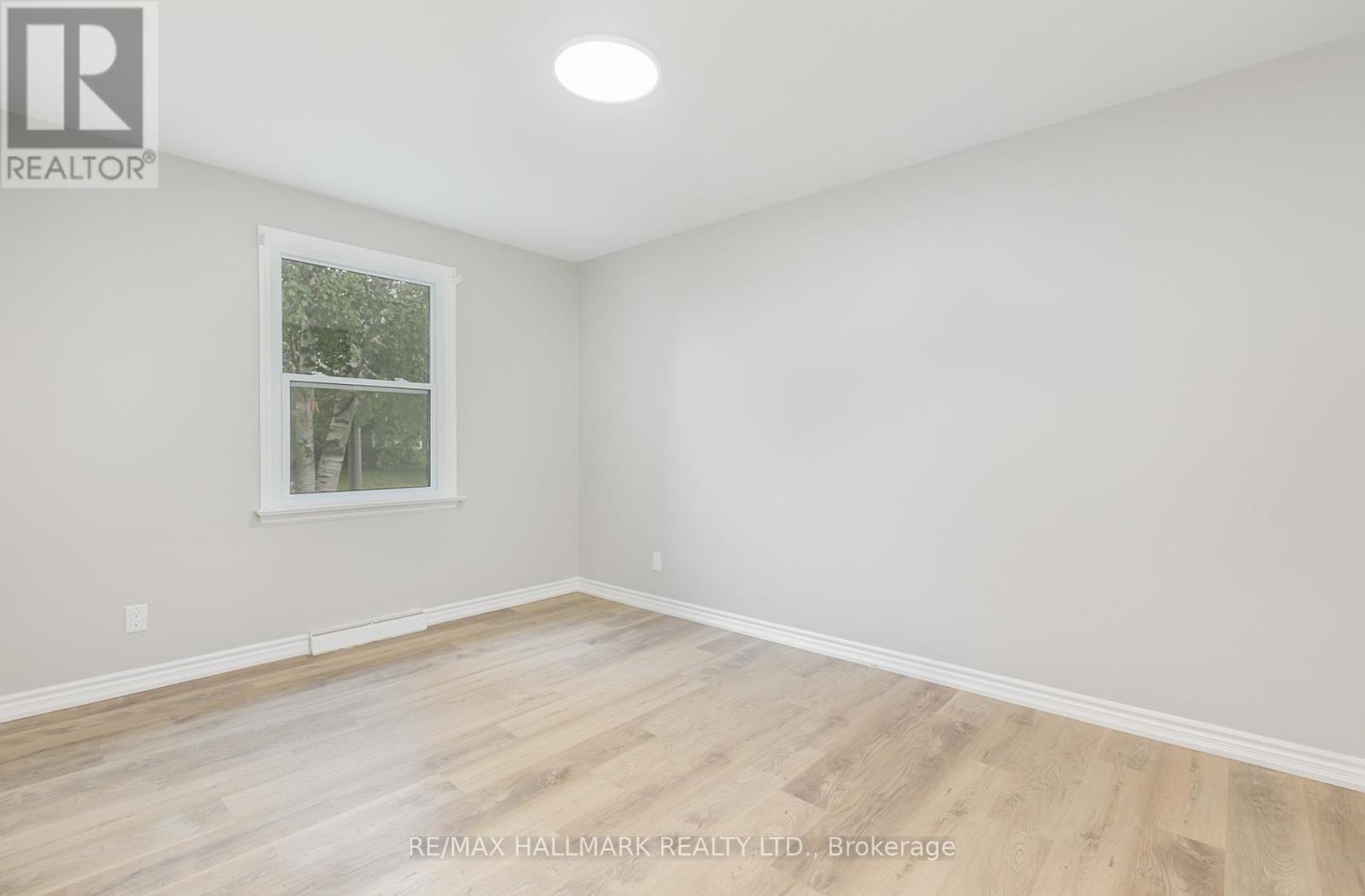 Upper - 201 High Street, Whitby, Ontario  L1N 5H5 - Photo 10 - E12800918