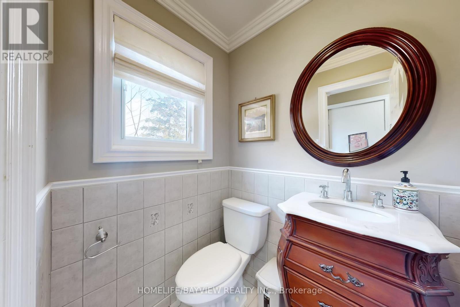 70 Russell Snider Drive, King, Ontario  L0G 1N0 - Photo 33 - N12900260