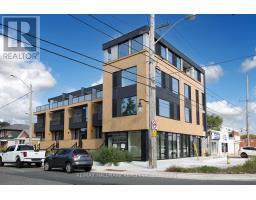 2 OWEN DRIVE, Toronto, Ontario