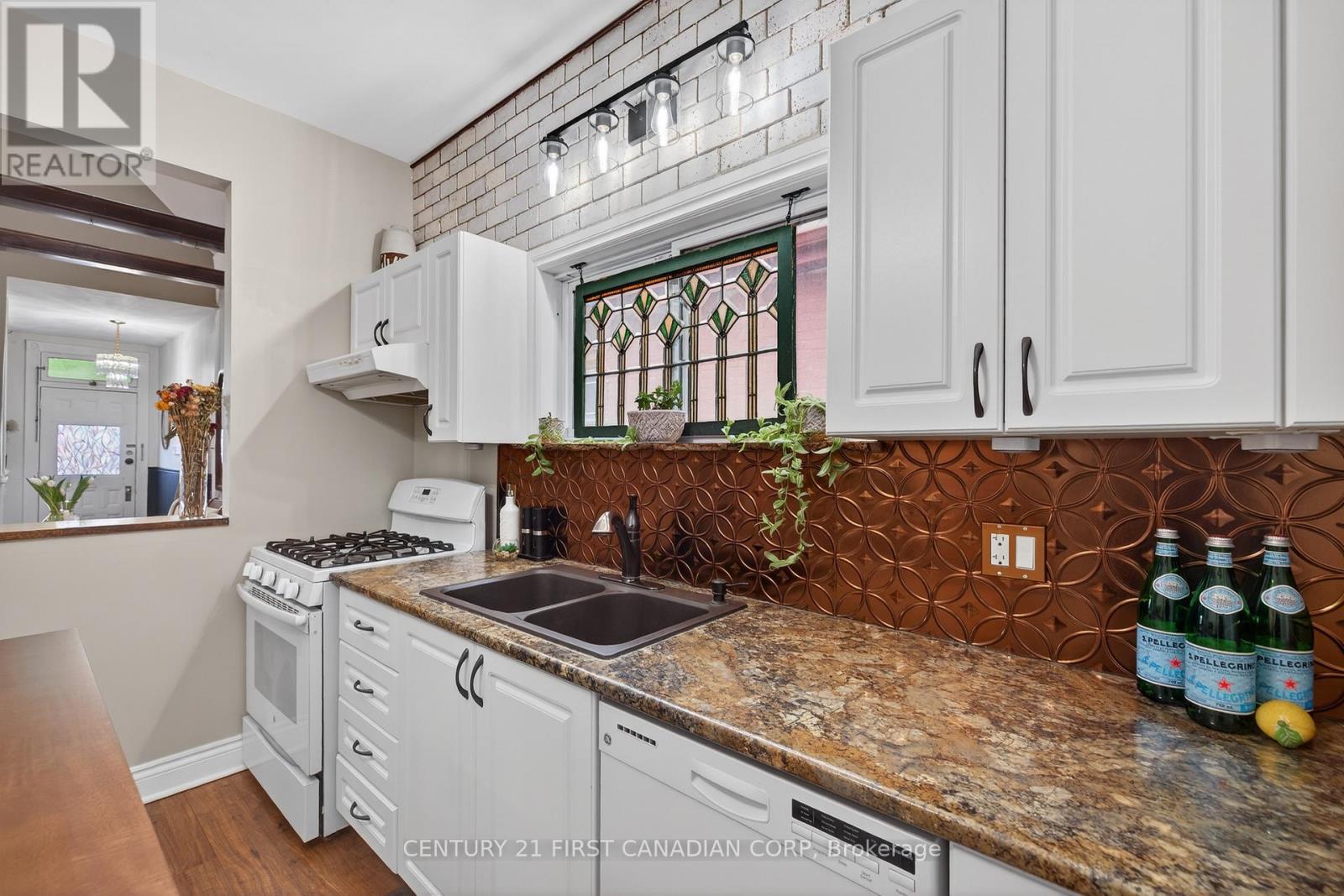 649 Central Avenue, London East, Ontario  N5W 3P7 - Photo 14 - X12903570