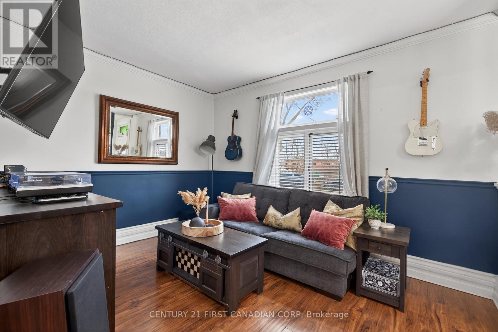 649 Central Avenue, London East, Ontario  N5W 3P7 - Photo 7 - X12903570