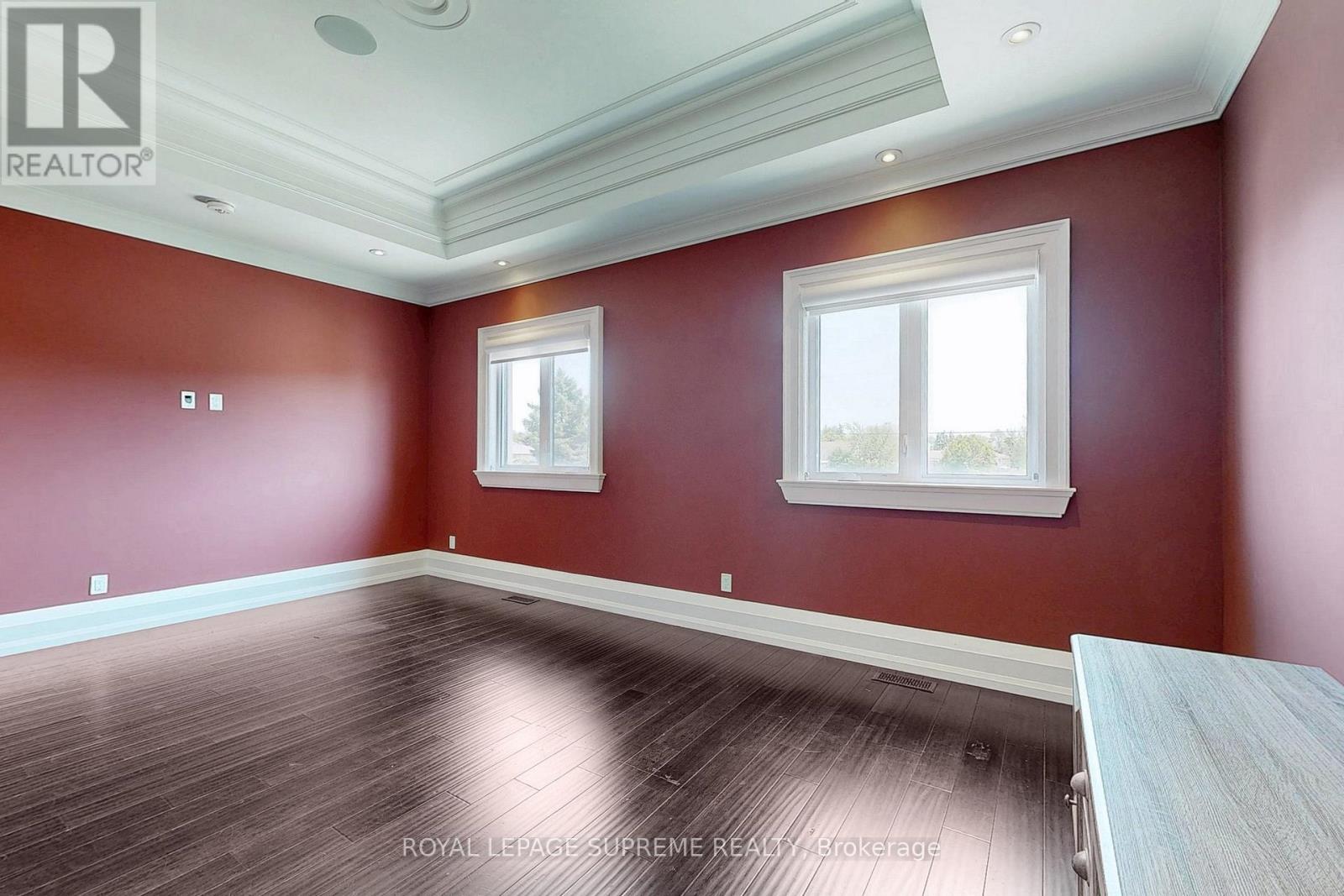 52b Cork Avenue, Toronto, Ontario  M6B 2X8 - Photo 29 - W12886512