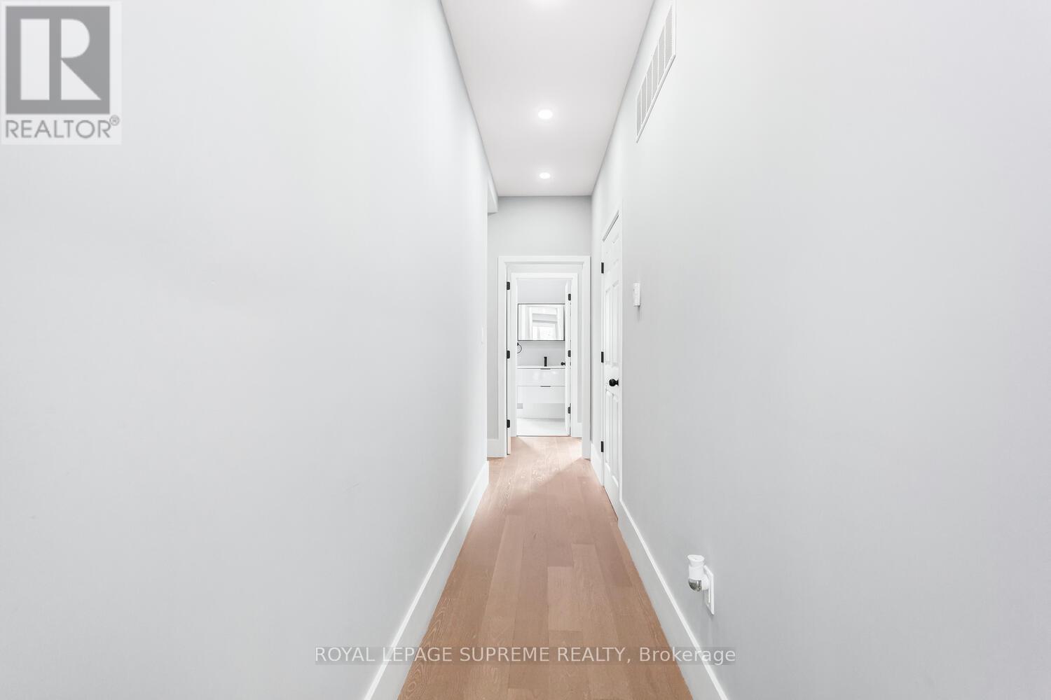 82 Pritchard Avenue, Toronto, Ontario  M6N 1T3 - Photo 34 - W12887502