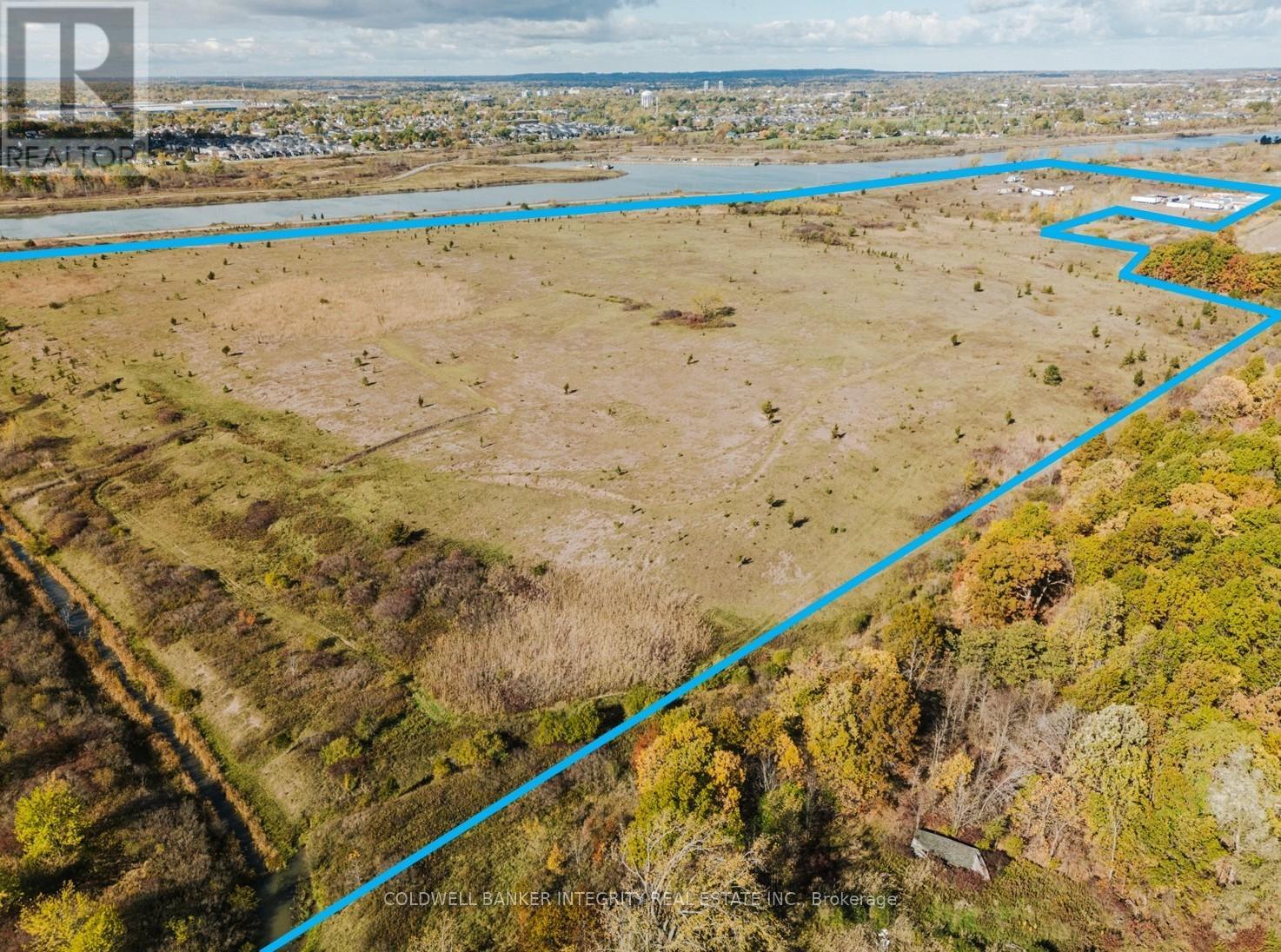 110 Udine Avenue, Welland (Cooks Mills), Ontario  L3B 5N7 - Photo 3 - X12461179