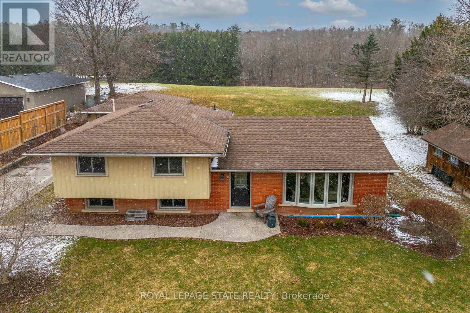 847 Governors Road, Hamilton (Dundas), Ontario  L9H 5E3 - Photo 2 - X12897916