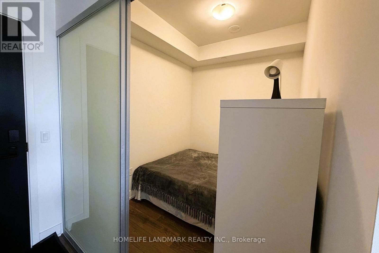 320 - 2343 Khalsa Gate, Oakville, Ontario  L6M 5R6 - Photo 9 - W12903484