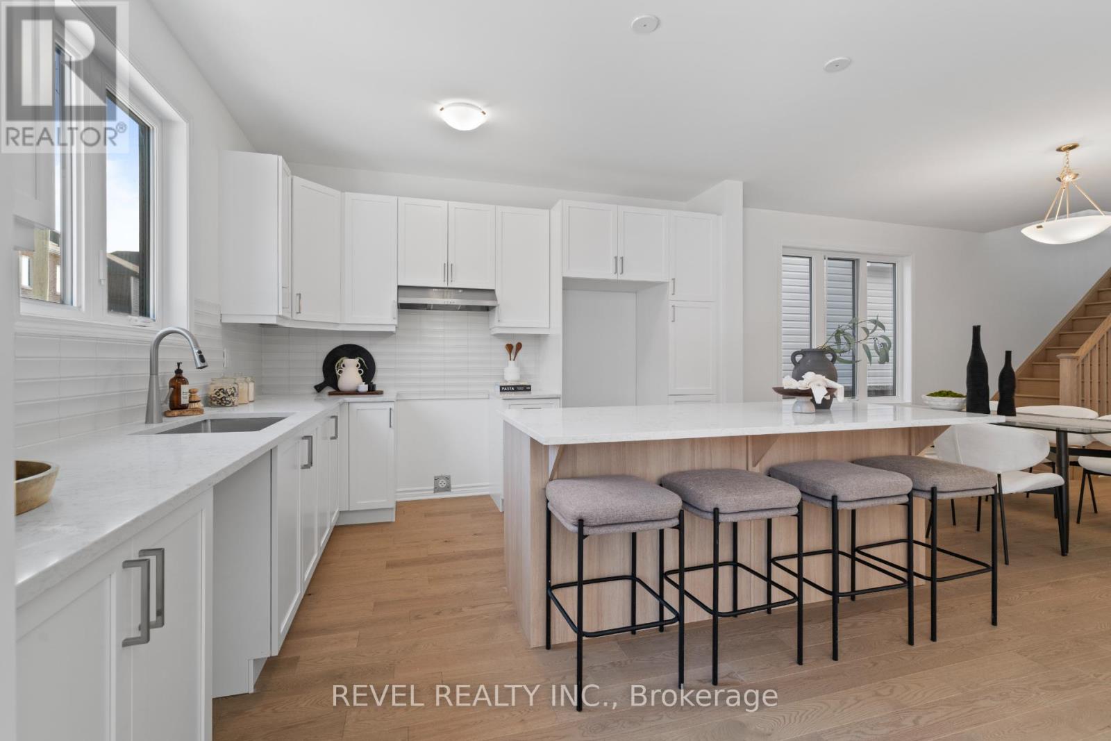 1391 Hearns Place, Milton, Ontario  L9E 2J8 - Photo 13 - W12903502