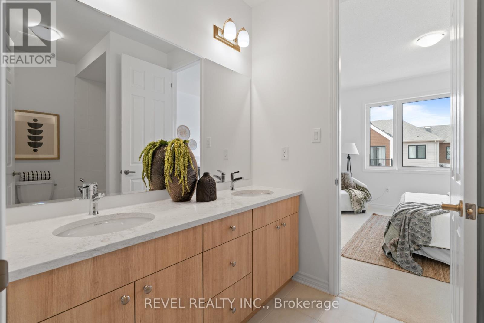 1391 Hearns Place, Milton, Ontario  L9E 2J8 - Photo 37 - W12903502