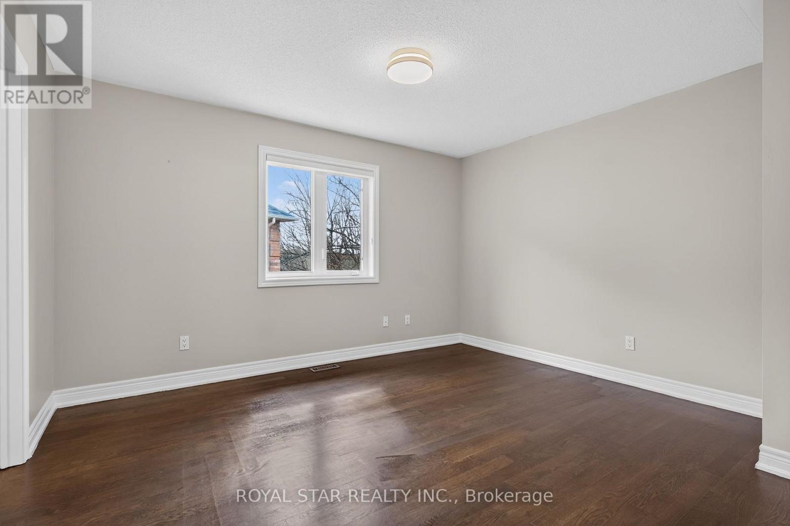 10 Solidarity Court, Brampton, Ontario  L6Y 0L5 - Photo 16 - W12903506