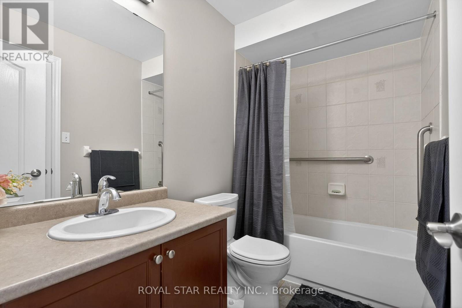 10 Solidarity Court, Brampton, Ontario  L6Y 0L5 - Photo 22 - W12903506