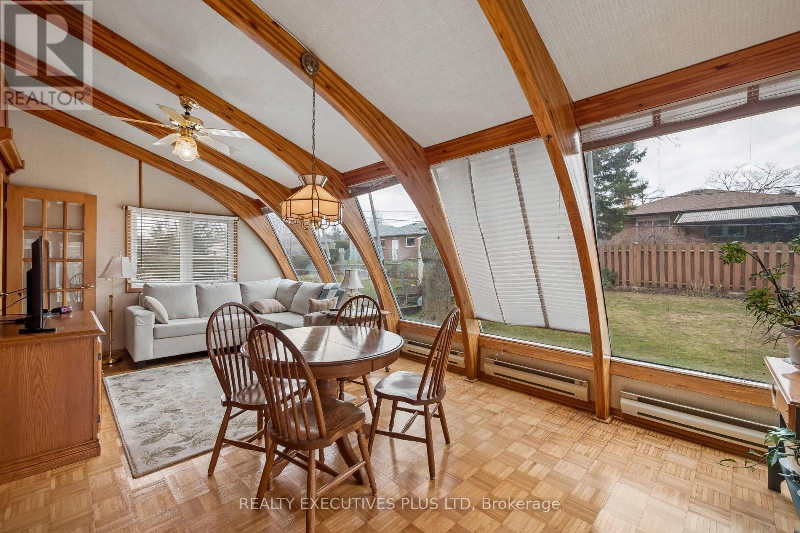 42 Bankfield Drive, Toronto, Ontario  M9V 2P8 - Photo 15 - W12903514