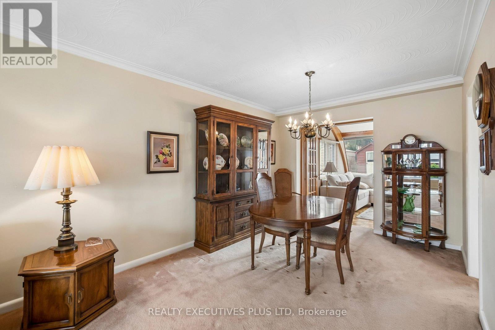 42 Bankfield Drive, Toronto, Ontario  M9V 2P8 - Photo 9 - W12903514