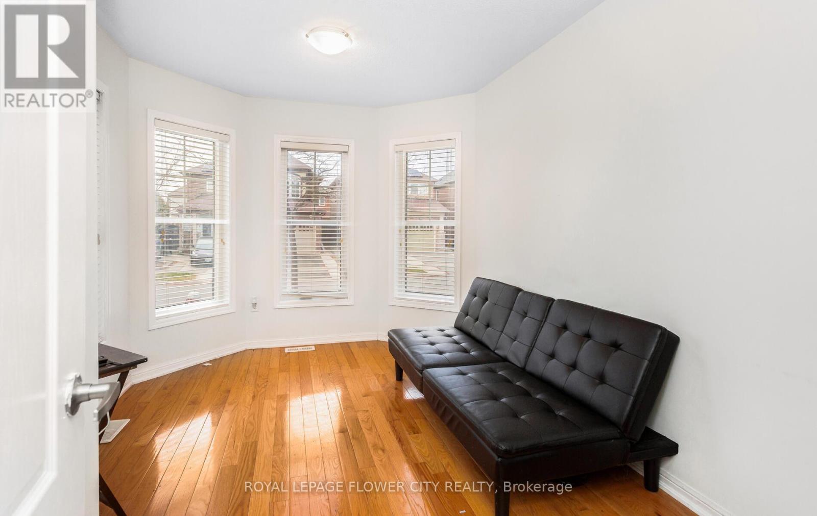 47 Haverty Trail, Brampton, Ontario  L7A 0S3 - Photo 15 - W12903530