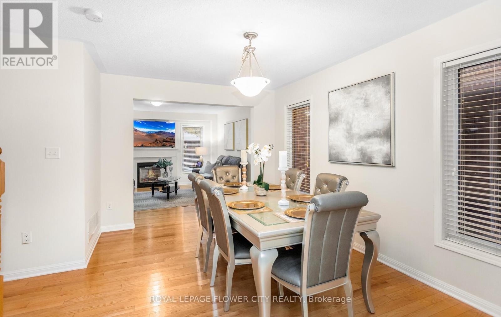 47 Haverty Trail, Brampton, Ontario  L7A 0S3 - Photo 4 - W12903530