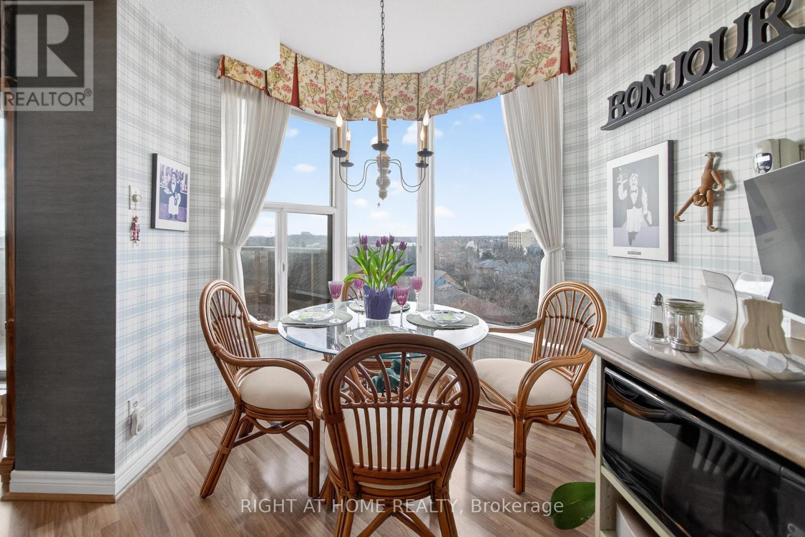 702 - 1901 Pilgrims Way, Oakville, Ontario  L6M 2W9 - Photo 22 - W12903538