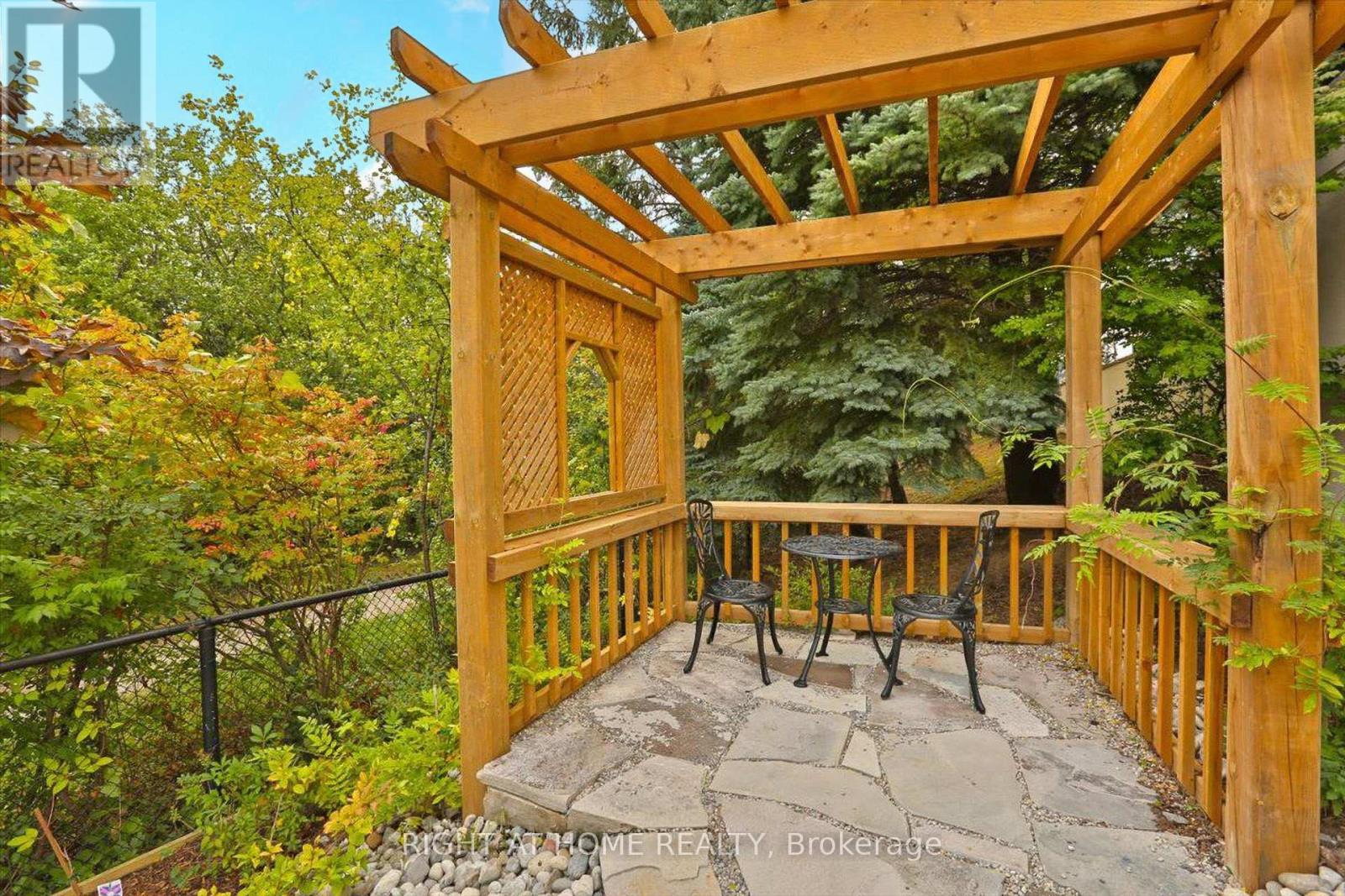 702 - 1901 Pilgrims Way, Oakville, Ontario  L6M 2W9 - Photo 41 - W12903538