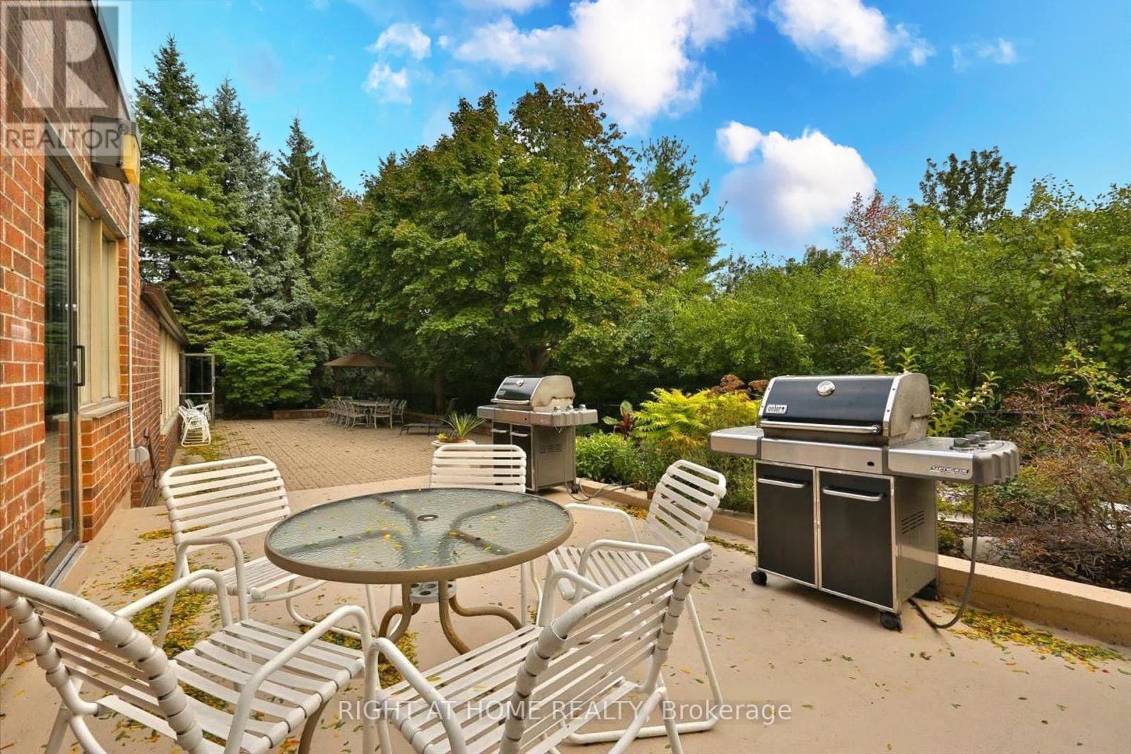 702 - 1901 Pilgrims Way, Oakville, Ontario  L6M 2W9 - Photo 42 - W12903538