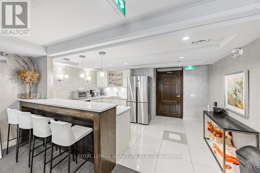 316 - 30 Via Rosedale, Brampton, Ontario  L6R 3Z9 - Photo 14 - W12903544