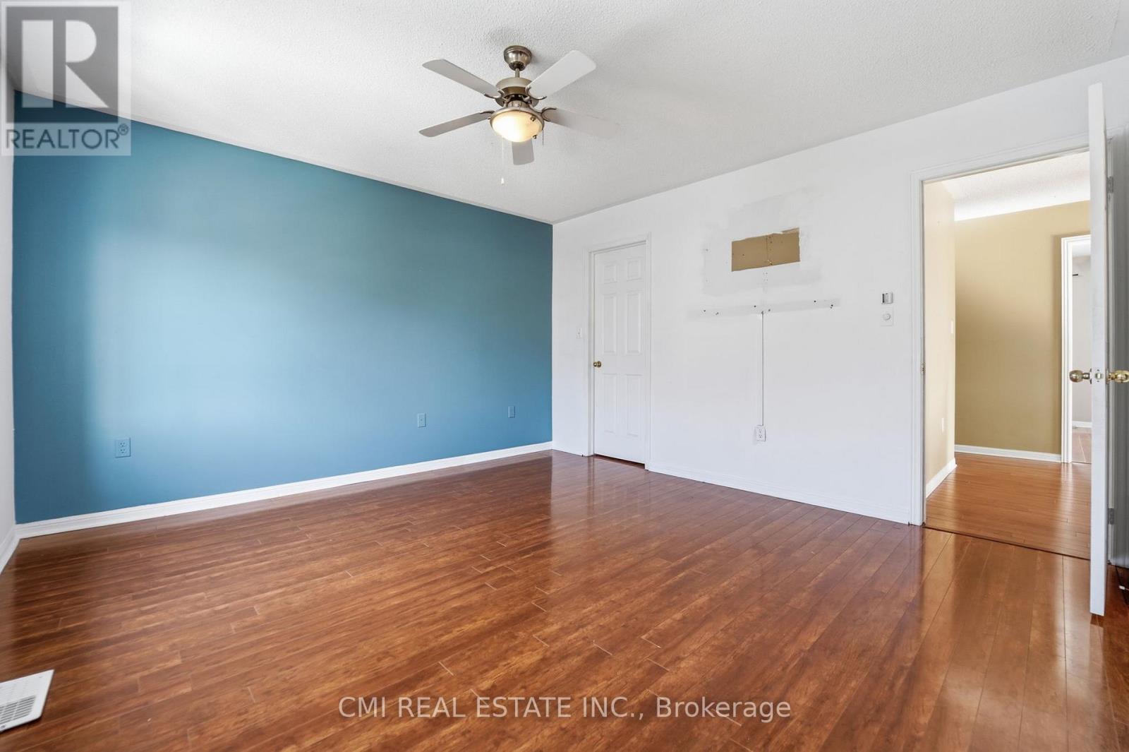 3927 Mayla Drive, Mississauga, Ontario  L5M 7Y9 - Photo 20 - W12903562