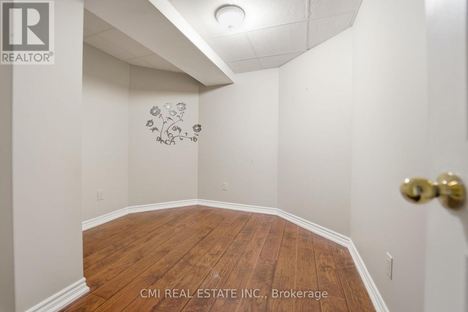 3927 Mayla Drive, Mississauga, Ontario  L5M 7Y9 - Photo 33 - W12903562