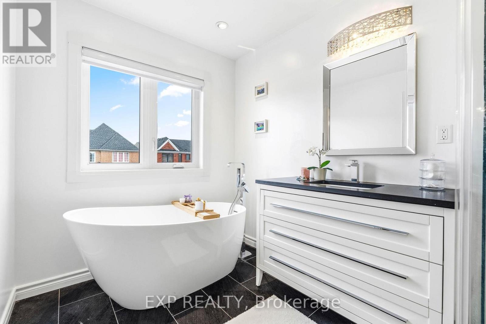 3125 Caulfield Crescent, Mississauga, Ontario  L5M 6J8 - Photo 15 - W12903574