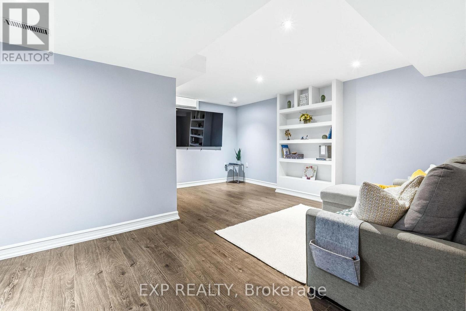 3125 Caulfield Crescent, Mississauga, Ontario  L5M 6J8 - Photo 22 - W12903574