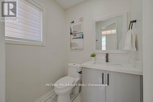 3 Rambling Oak Drive, Brampton, Ontario  L7A 3X4 - Photo 16 - W12903616