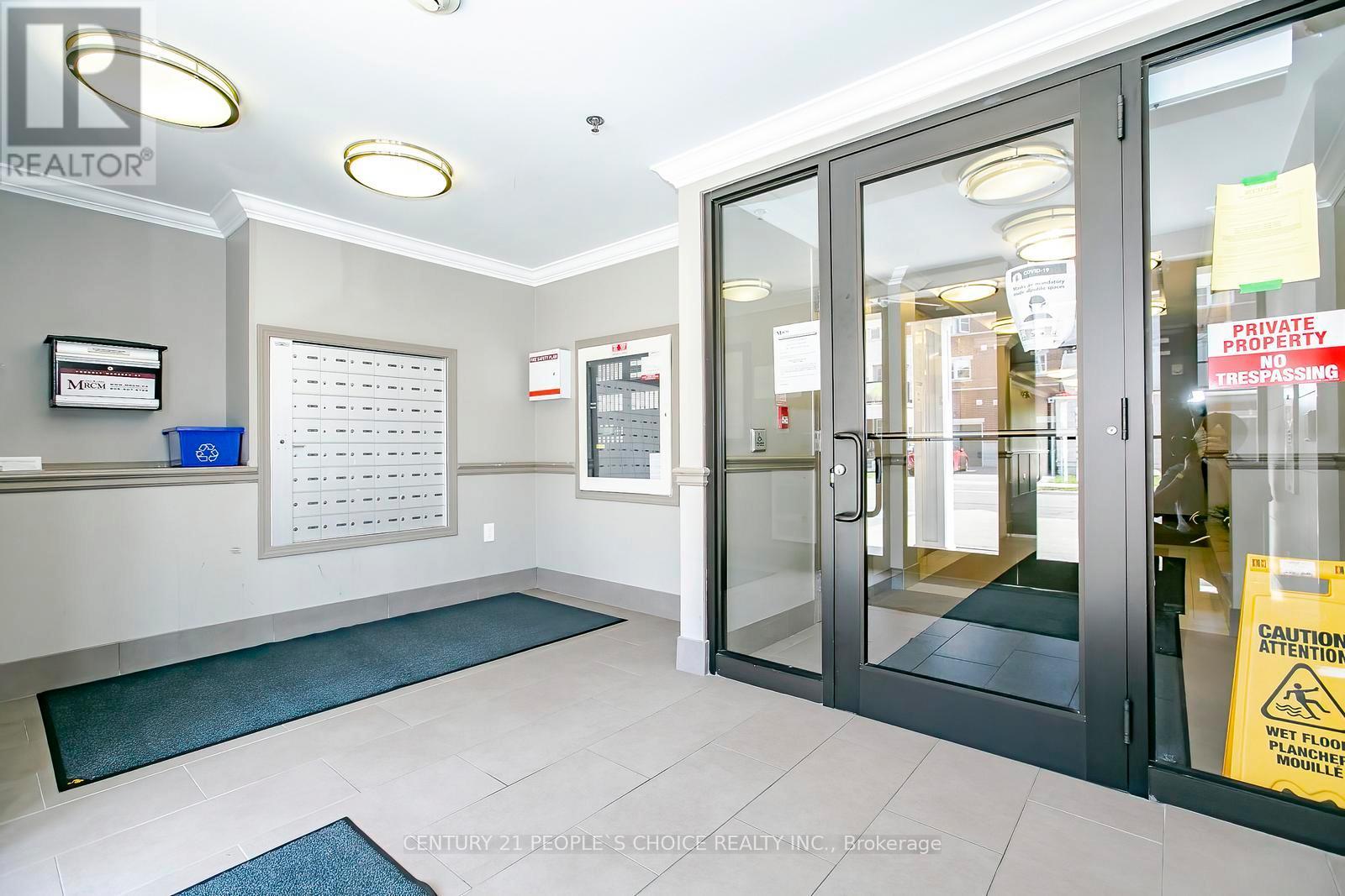 402 - 60 Baycliffe Crescent, Brampton, Ontario  L7A 0Z4 - Photo 5 - W12903618