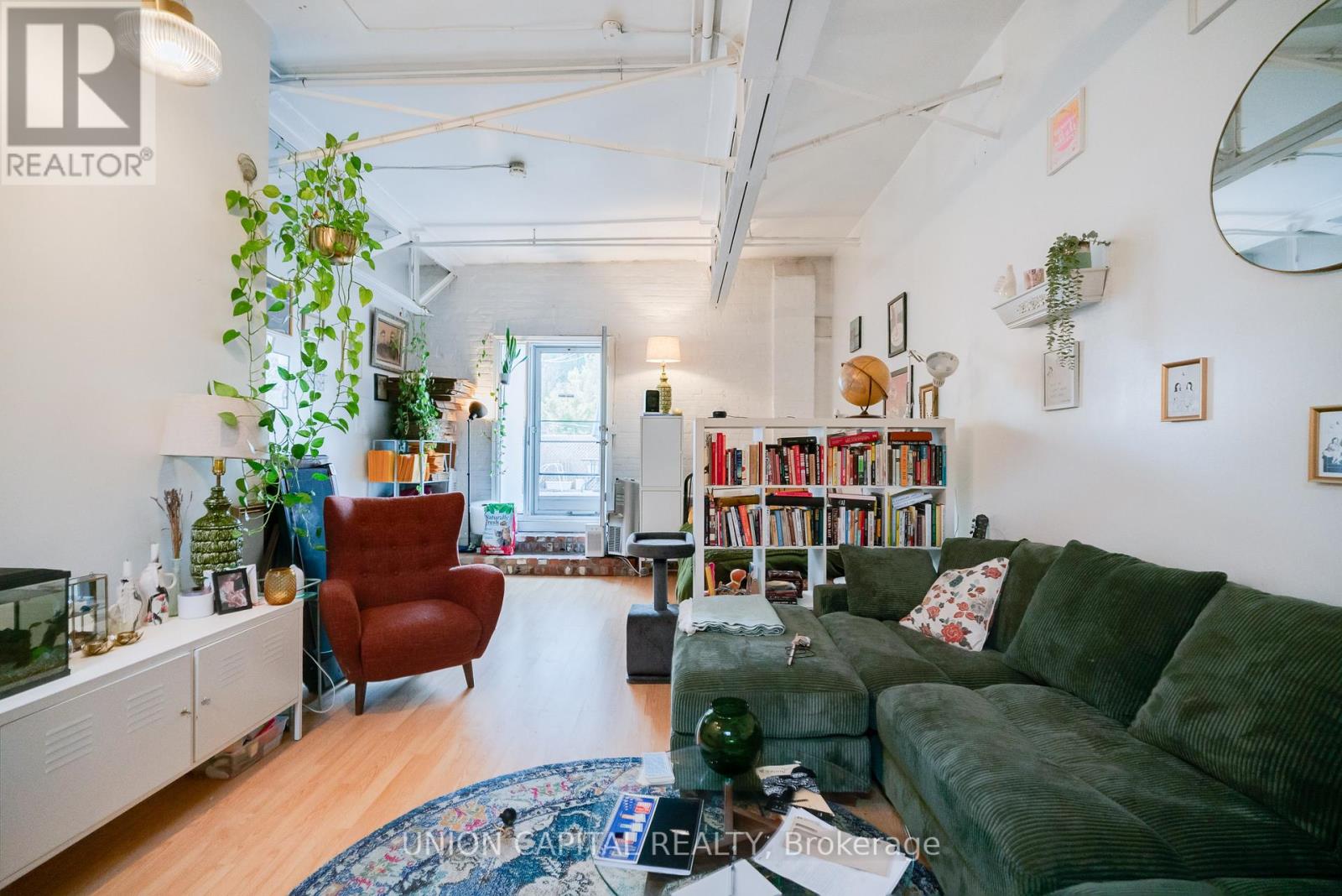 203 - 1463 Davenport Road, Toronto, Ontario  M6H 2H6 - Photo 2 - W12903658