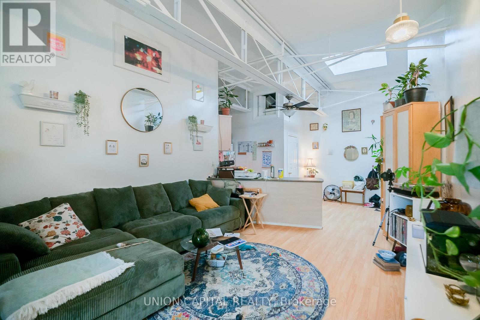 203 - 1463 Davenport Road, Toronto, Ontario  M6H 2H6 - Photo 5 - W12903658