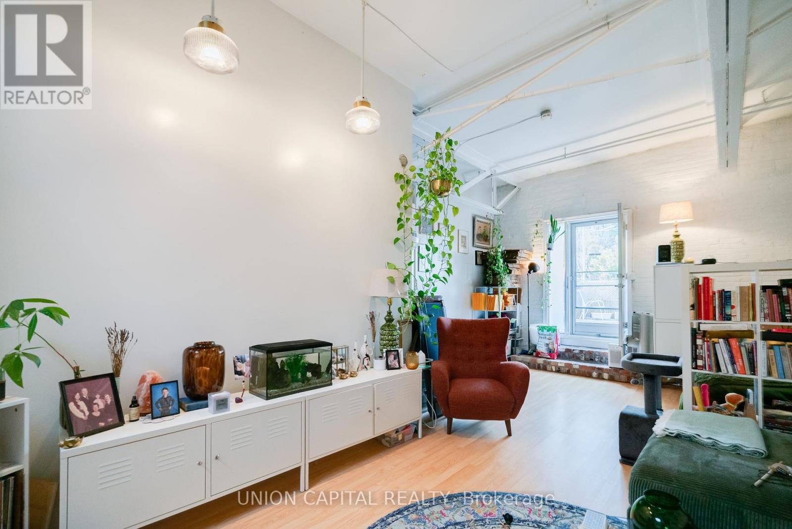 203 - 1463 Davenport Road, Toronto, Ontario  M6H 2H6 - Photo 6 - W12903658