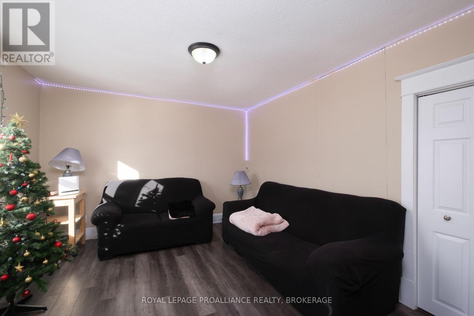 35 Hamilton Street, Kingston, Ontario  K7K 1P1 - Photo 5 - X12903540