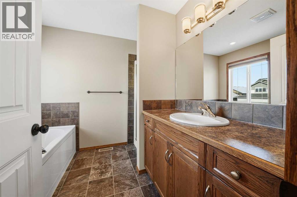 9 Thomas Place, Red Deer, Alberta  T4P 0L7 - Photo 16 - A2271904