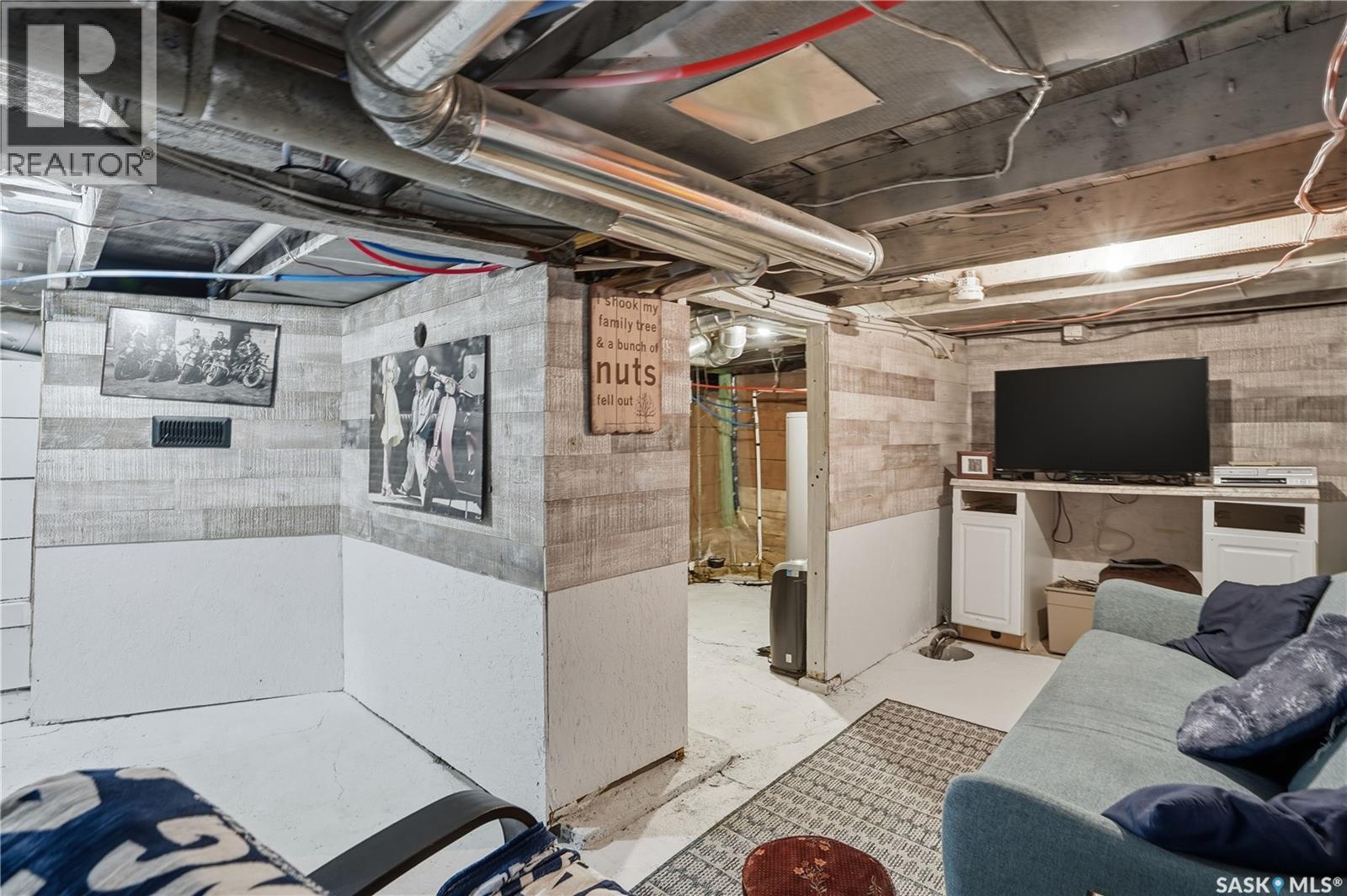 44 Lillooet Street W, Moose Jaw, Saskatchewan  S6H 4Y5 - Photo 26 - SK030903