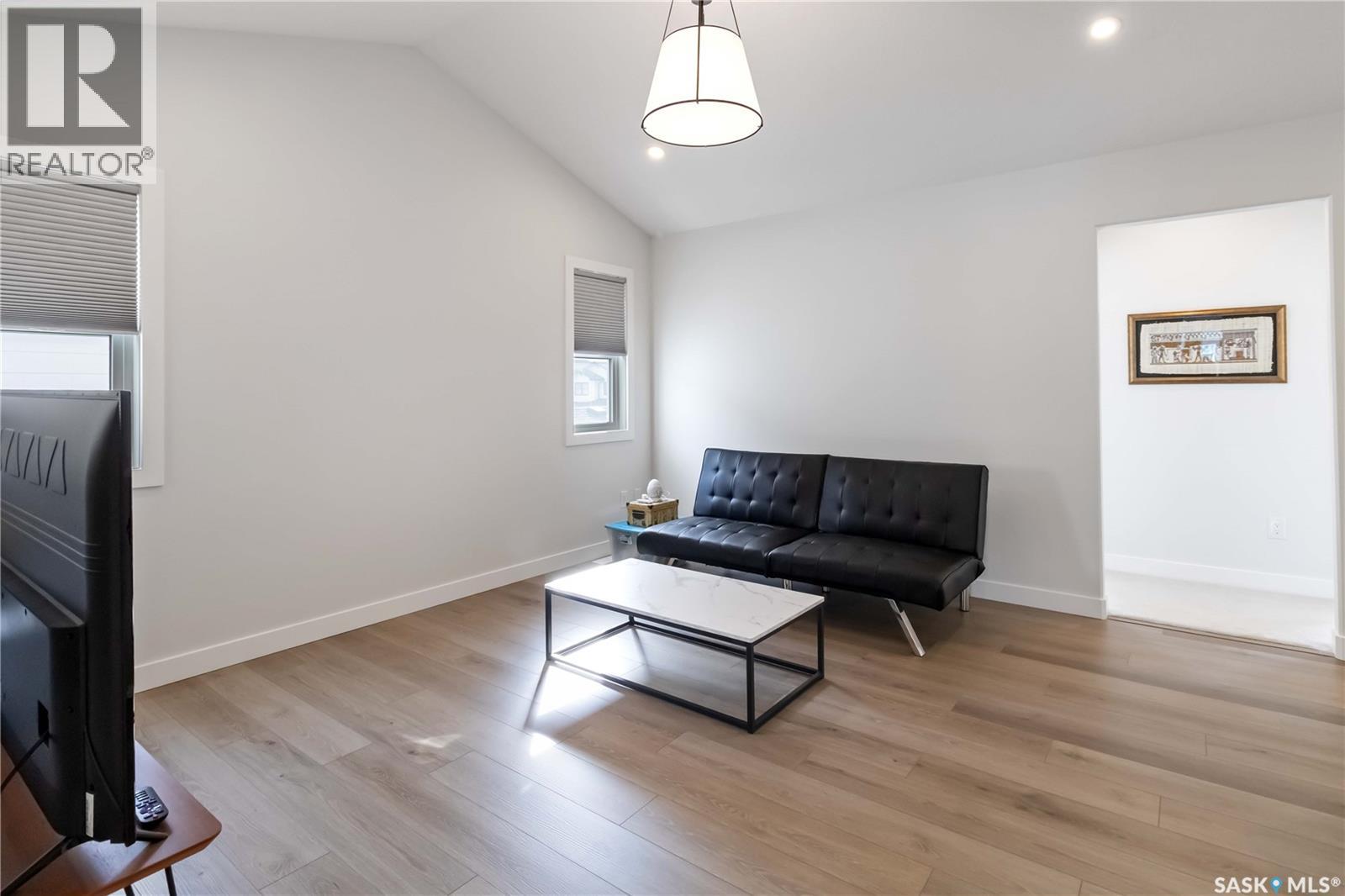 155 Keith Way, Saskatoon, Saskatchewan  S7V 0X9 - Photo 13 - SK030897