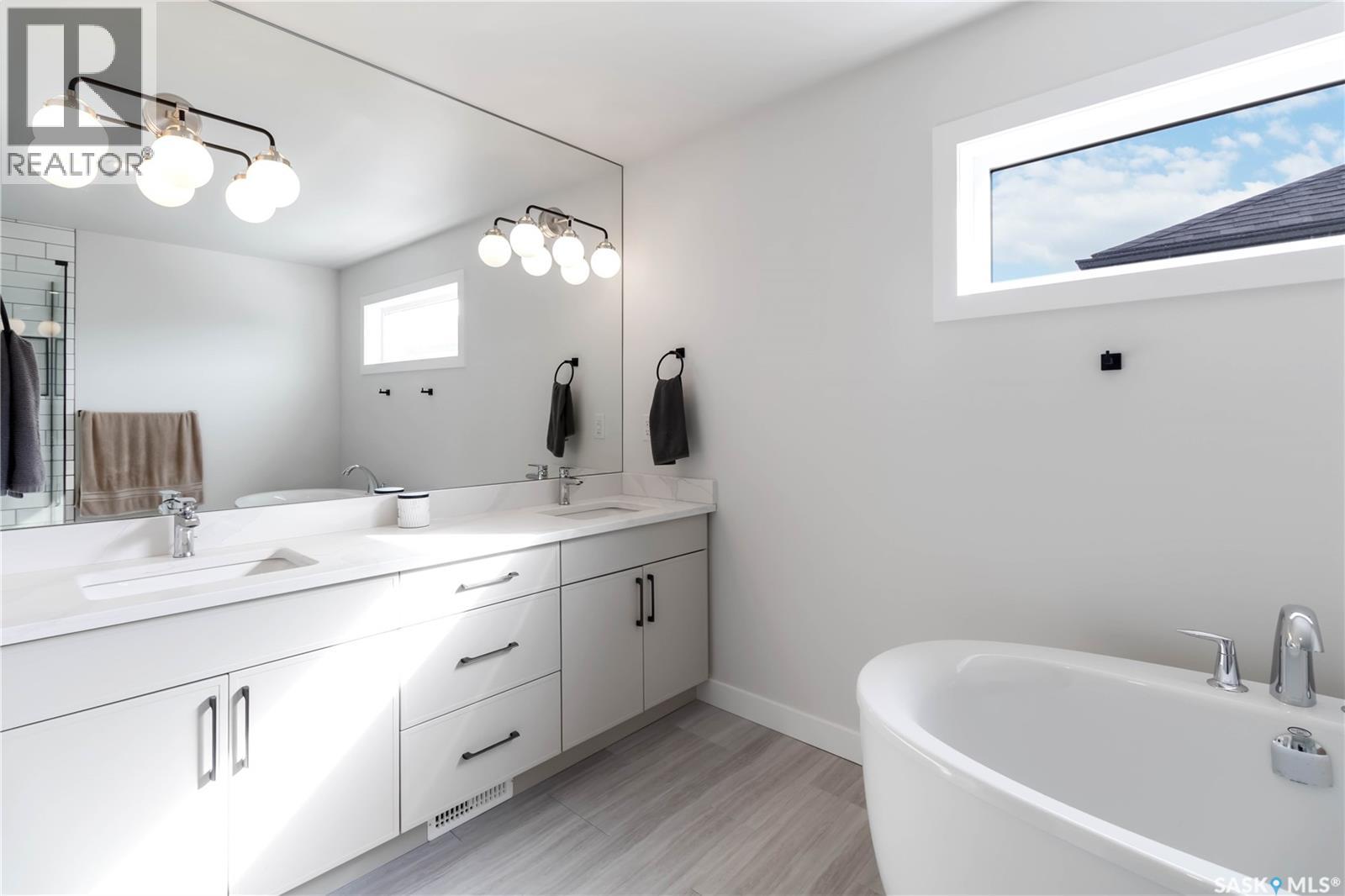 155 Keith Way, Saskatoon, Saskatchewan  S7V 0X9 - Photo 18 - SK030897