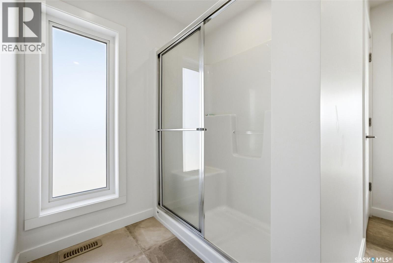 6 Centennial Drive, Grand Coulee, Saskatchewan  S4N 0A3 - Photo 24 - SK030861