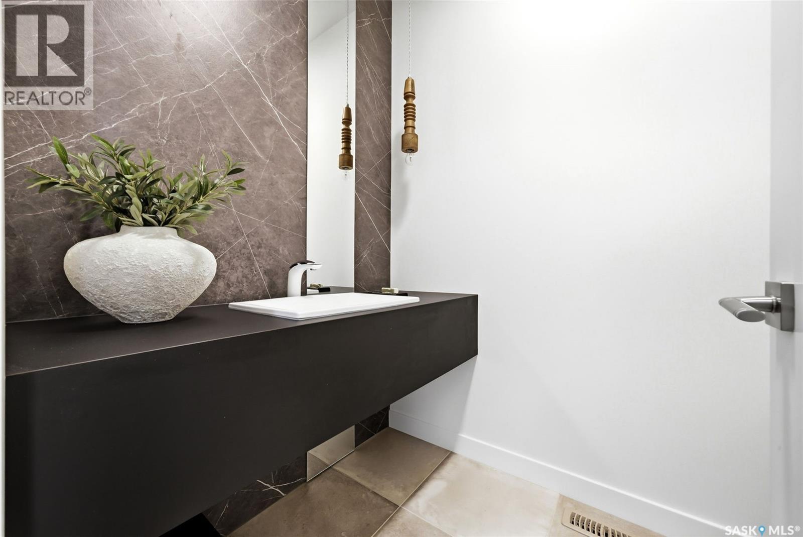 6 Centennial Drive, Grand Coulee, Saskatchewan  S4N 0A3 - Photo 34 - SK030861