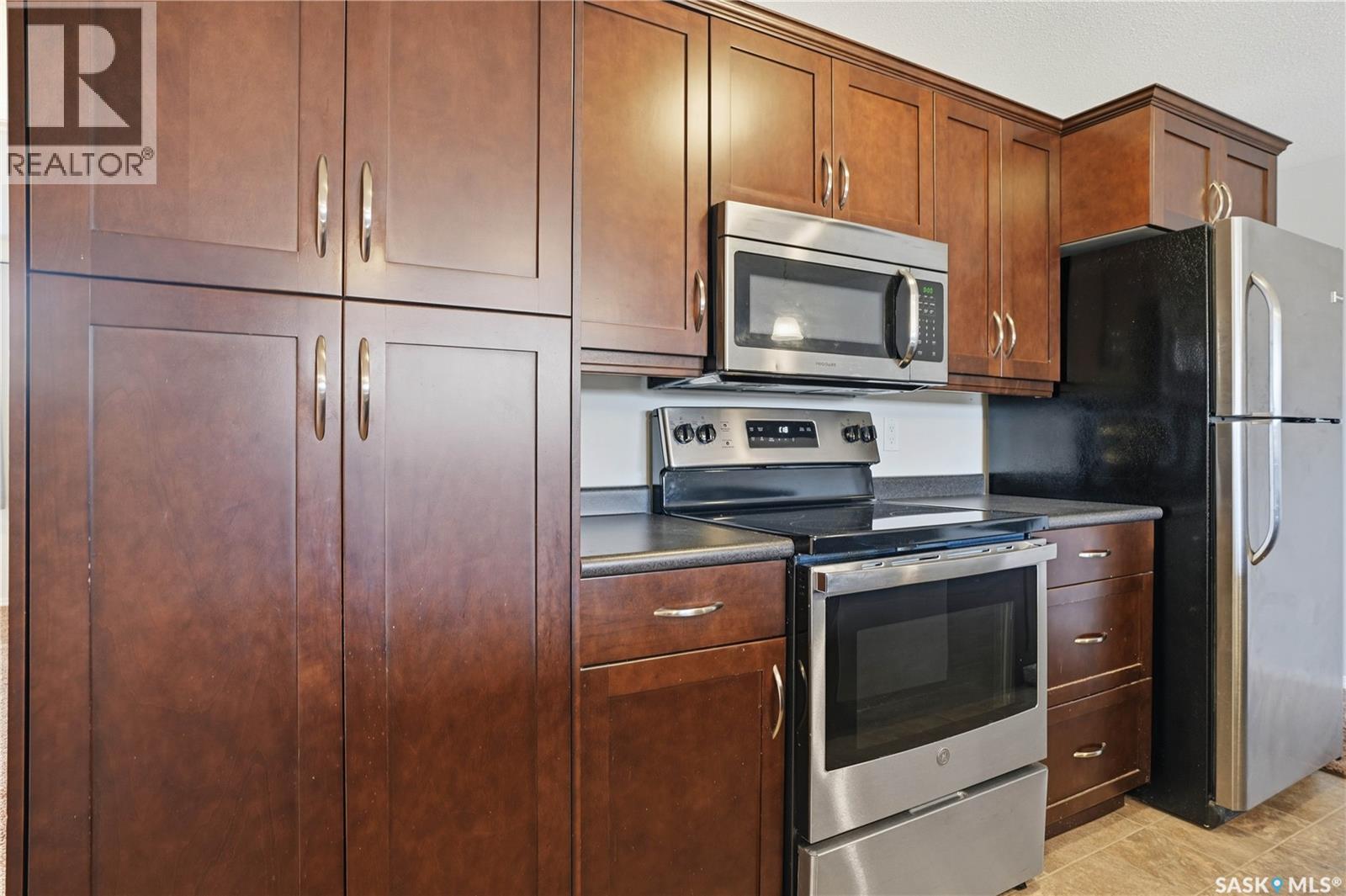 #3 221 Main Street S, Moose Jaw, Saskatchewan  S6H 2R4 - Photo 11 - SK030426