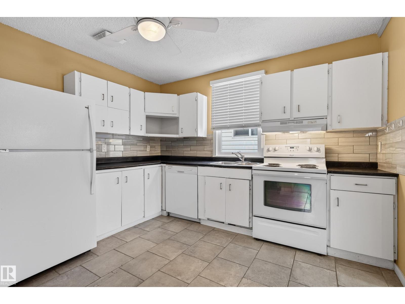 12822 72 St Nw, Edmonton, Alberta  T5C 0P5 - Photo 7 - E4478386