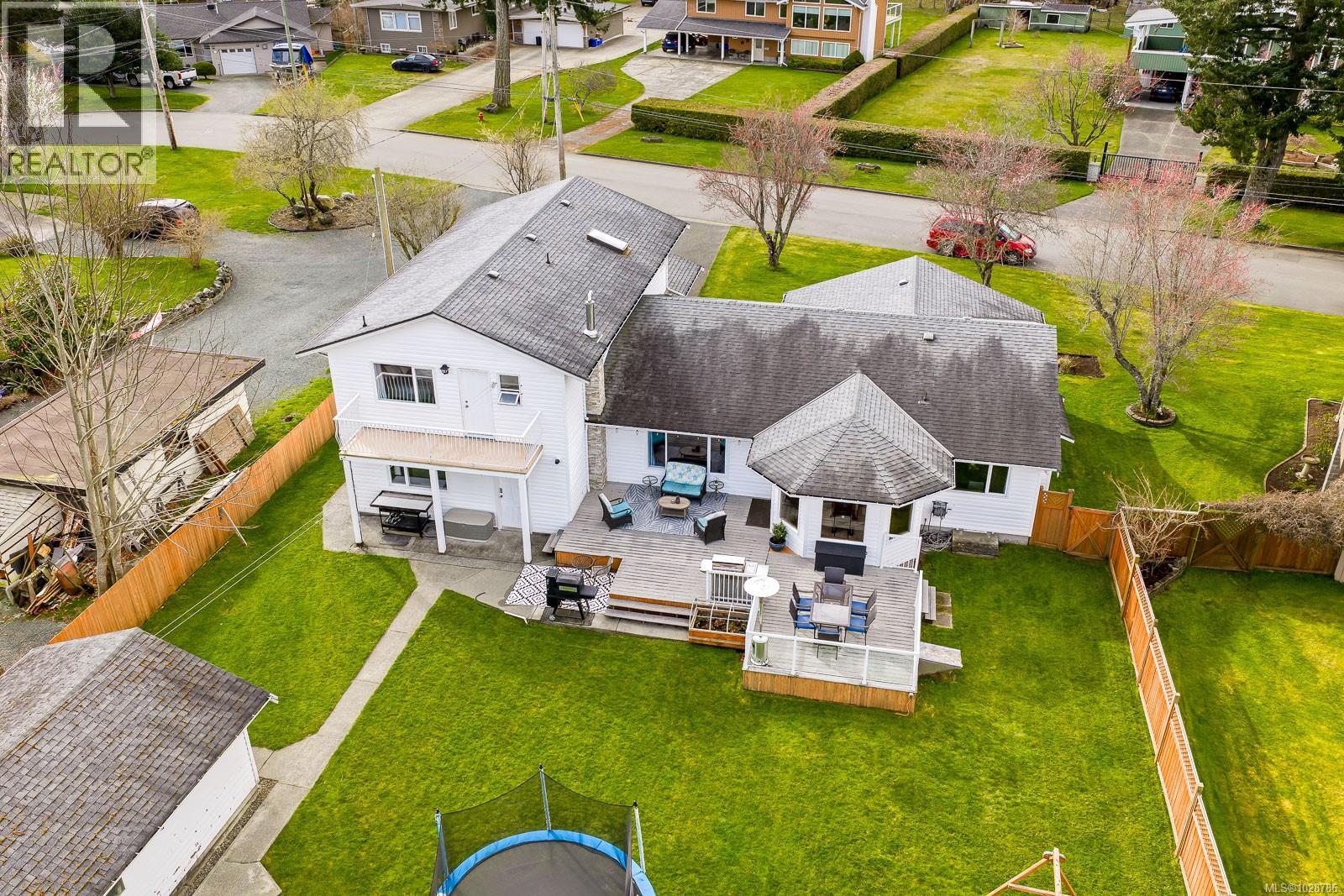 150 Barlow Rd, Campbell River, British Columbia  V9W 1T2 - Photo 49 - 1028786