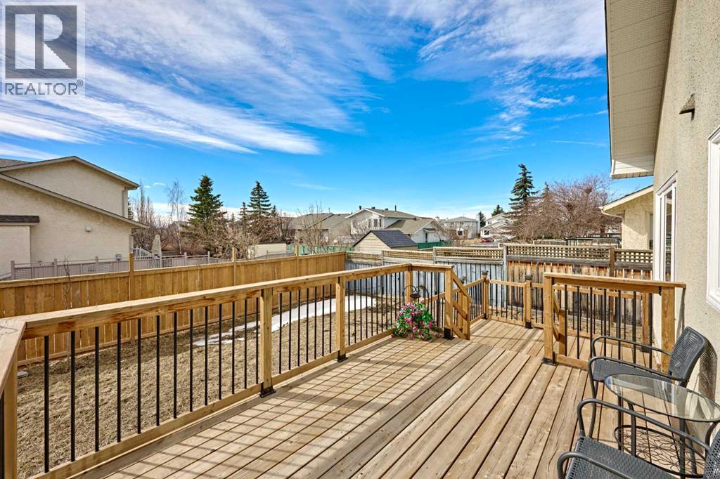 15 Hawkbury Close Nw, Calgary, Alberta  T3G 3N2 - Photo 43 - A2275652