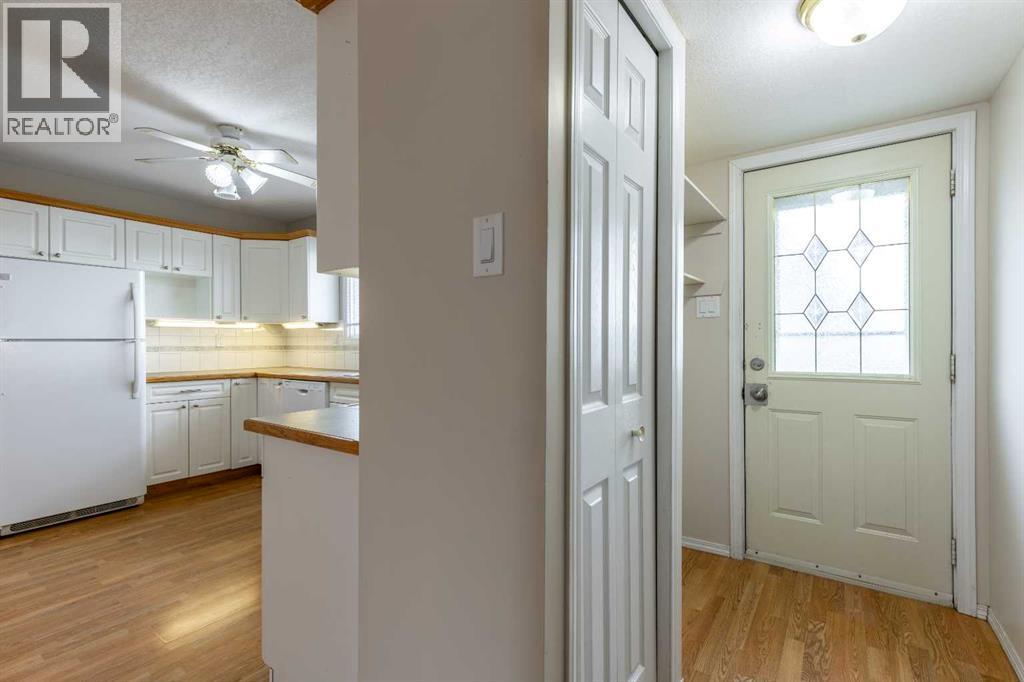 4, 1601 23 Street N, Lethbridge, Alberta  T1H 4M9 - Photo 12 - A2294789