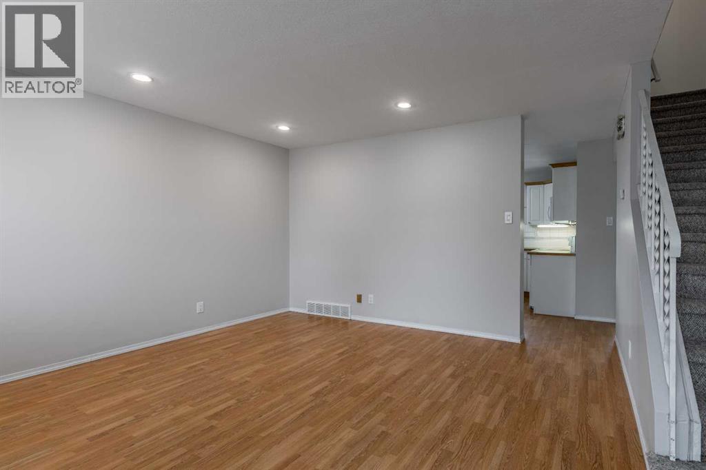 4, 1601 23 Street N, Lethbridge, Alberta  T1H 4M9 - Photo 7 - A2294789